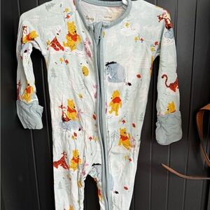 Little sleepies Pooh Disney zippy 0-3